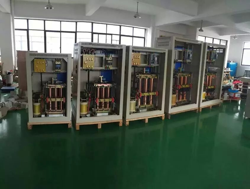 上海焱泉电气大功率稳压器产品出口墨西哥